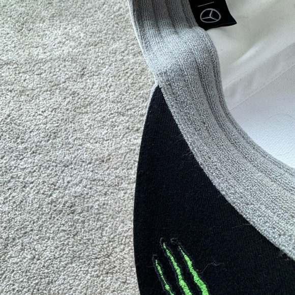 AMG FORMULA ONE TEAM Mercedes Patronas Hat - Picture 8 of 9